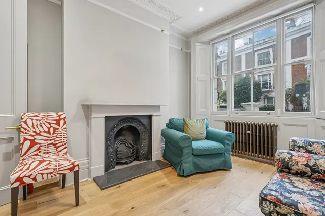 Holland Street, W8, photo 1