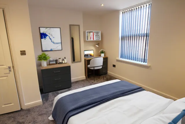 Commercial Road, Grantham, NG31, photo 2