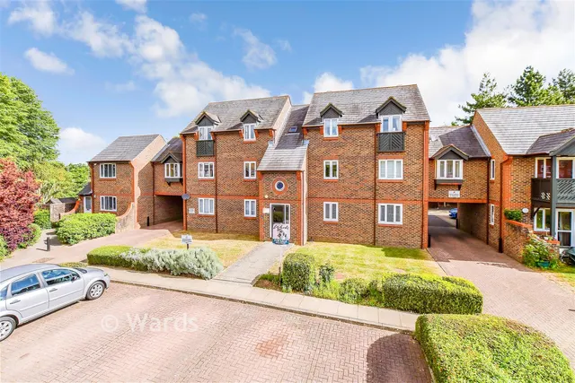 Douglas Road, Tonbridge, TN9, photo 1