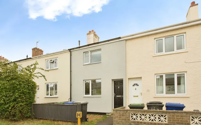New Cheveley Road, Newmarket, photo 1