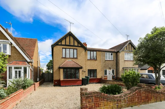 Highlands Boulevard, Leigh-on-sea, SS9, photo 1