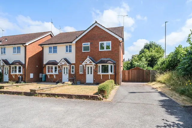 Lymington Bottom Road, Four Marks, GU34, photo 1