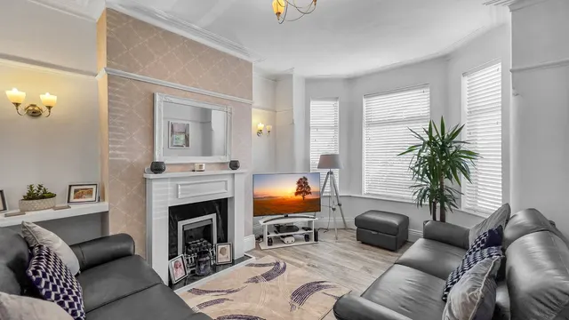 Trenant Road, Salford, M6, photo 2
