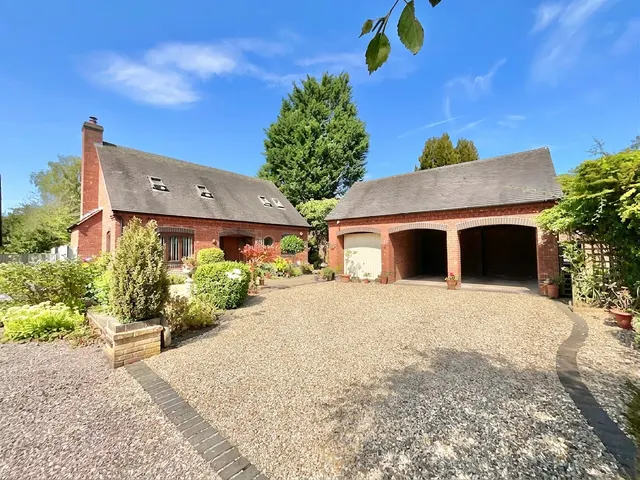 The Byre Crofters Meadow, Cheswardine, TF9, photo 1
