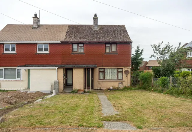 Traffwll Road, Caergeiliog, photo 1