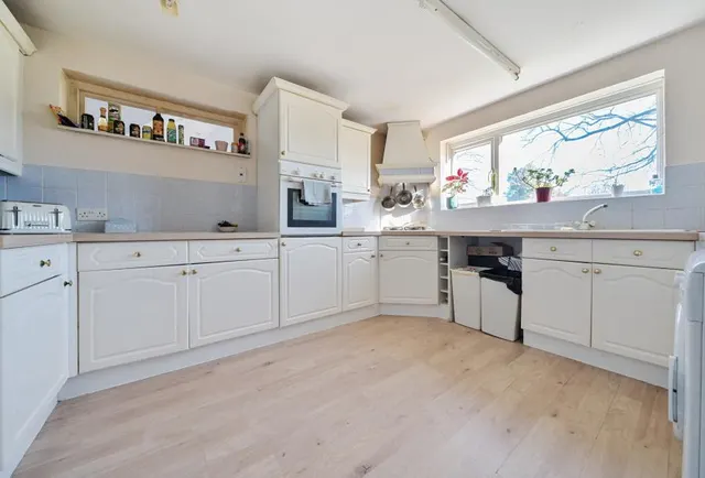 Cramptons Road, Sevenoaks, TN14, photo 3