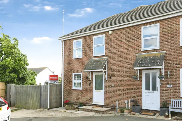 Wadham Place, Sittingbourne, photo 1