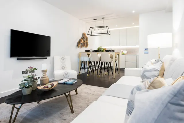 Luxury Two Bedroom Apartment To Let ..., photo 1
