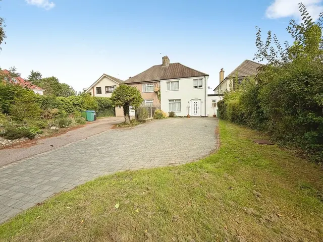 Sheepcot Lane, Watford, Hertfordshire, WD25, photo 1