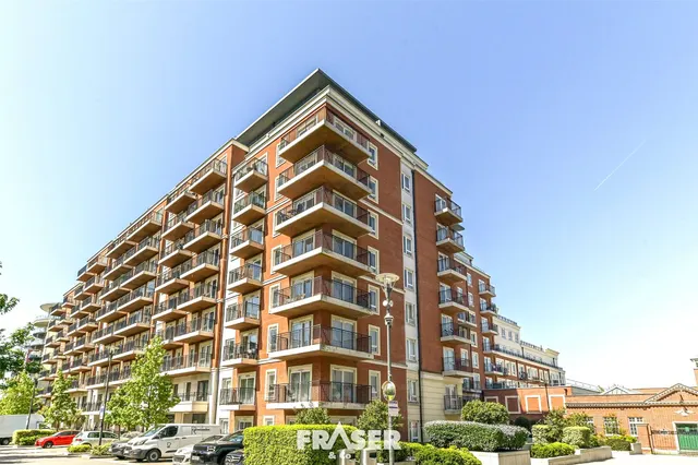 Beaufort Park, Colindale, NW9, photo 1