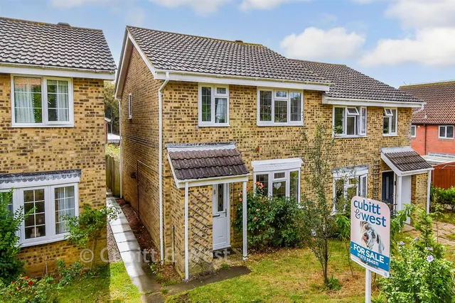 Bridle Way, Telscombe Cliffs, BN10, photo 1