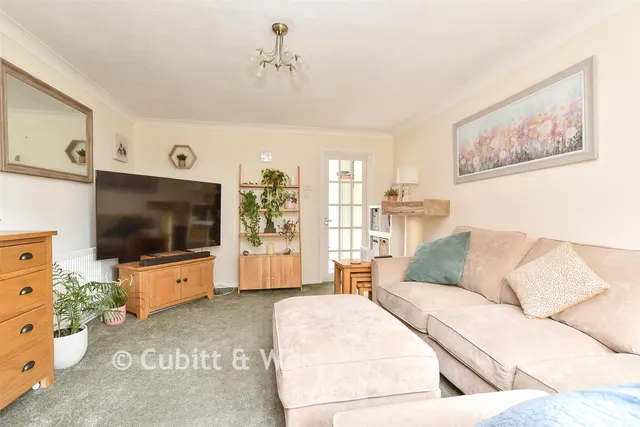 Bridle Way, Telscombe Cliffs, BN10, photo 3