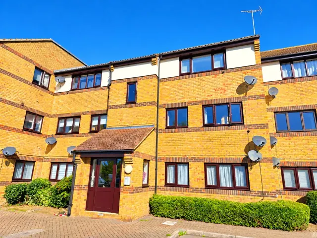Rectory Road, Rochford, SS4, photo 1