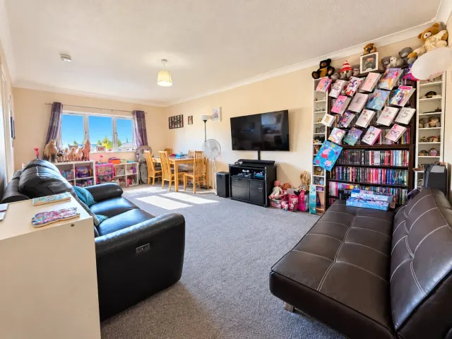 Rectory Road, Rochford, SS4, photo 3