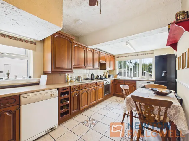 Forest Avenue, Walsall, WS3, photo 3