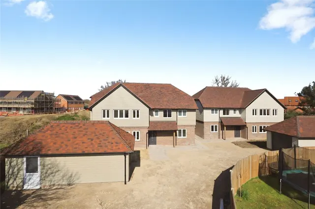 Trinity Field, Ringmer, BN8, photo 1