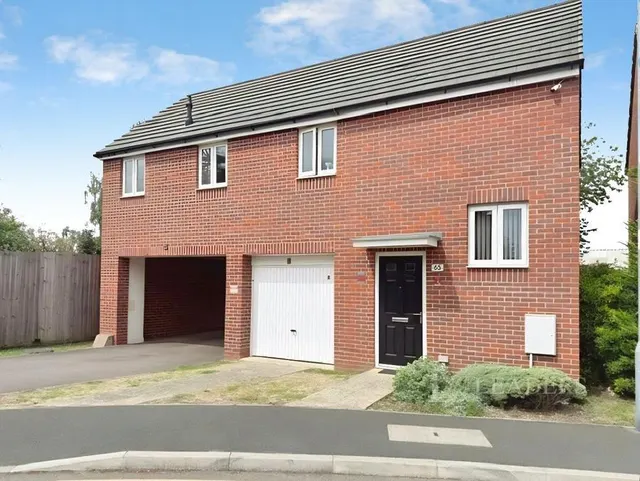 Willow Road, Bedford, MK42, photo 1
