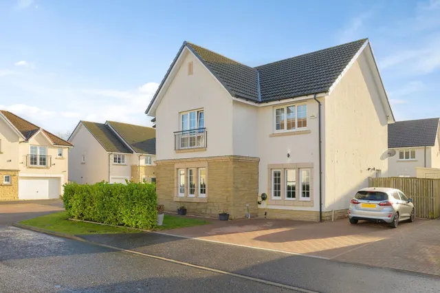 Calderstone Drive, Cumbernauld, G68 0GQ, photo 1