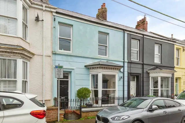 The Avenue, Carmarthen, SA31, photo 1