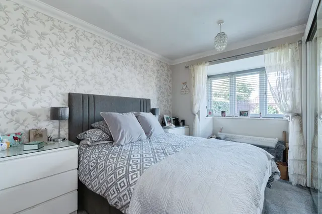 Kinson Road, Bournemouth, BH10, photo 3