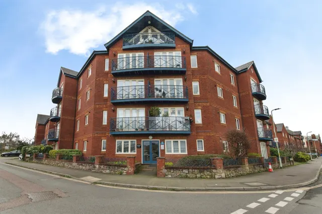 Haven Road, Exeter, photo 1