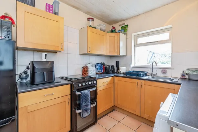 Gillingham Road, Gillingham, ME7, photo 2