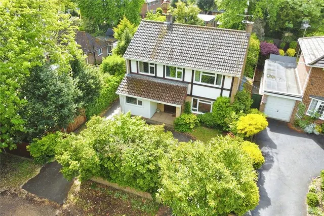 Winton Road, Aldershot, GU11, photo 1
