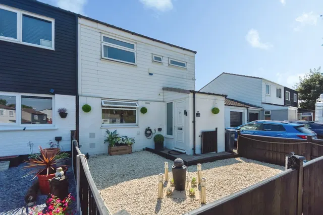Goodrich Covert, Birmingham, B14, photo 1
