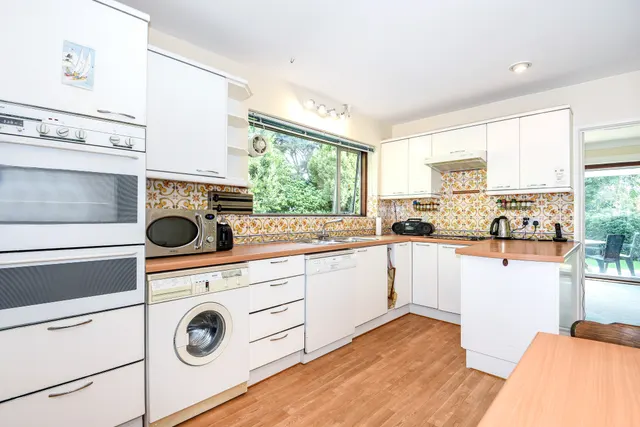 Photo 2 — Maturin Close, Lymington, Hampshire, SO41