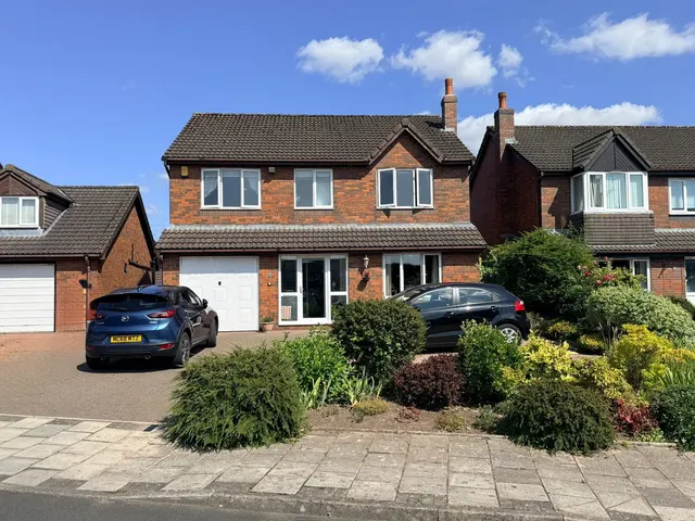 Troon Close, Carlisle, CA3 0EL, photo 1