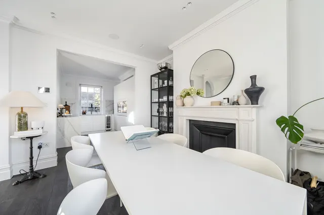 850 Harrow Road, London, photo 1