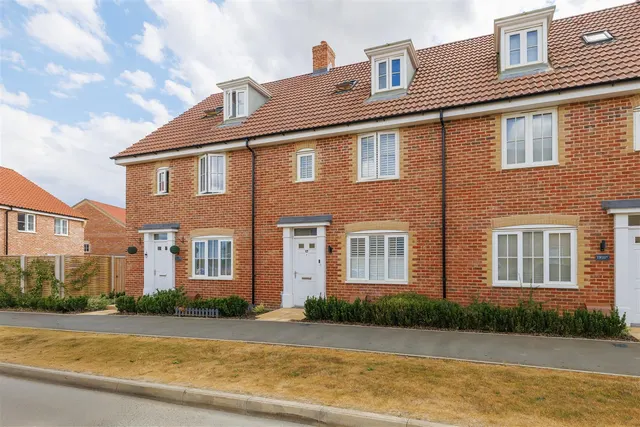 Butterfly Drive, Beccles, NR34, photo 1