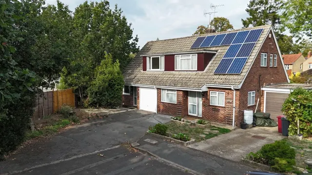Bran Close, Tilehurst, RG30, photo 1