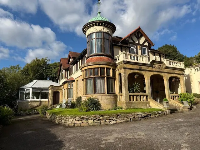 Photo 3 — Whalley Road, Wilpshire, Blackburn, Lancashire, BB1