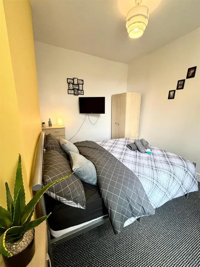 Croft Street, Salford, M7, photo 1