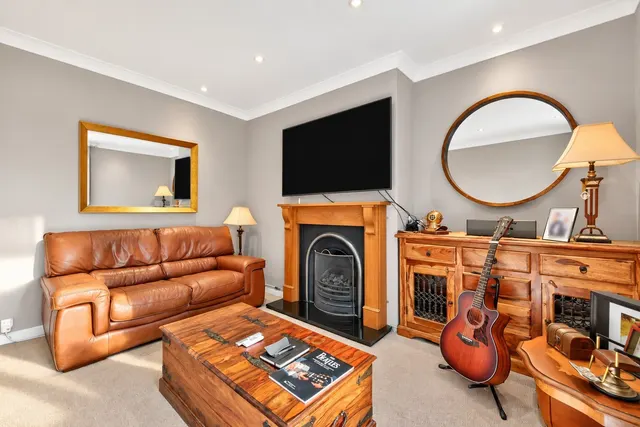 New Park Road, London, SW2, photo 3