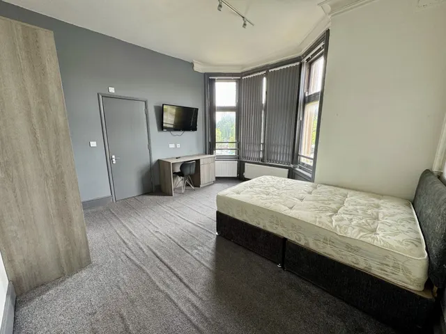 Regent Road, LE1, photo 1