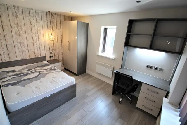 Hartwell Road, Hyde Park, LS6, photo 2