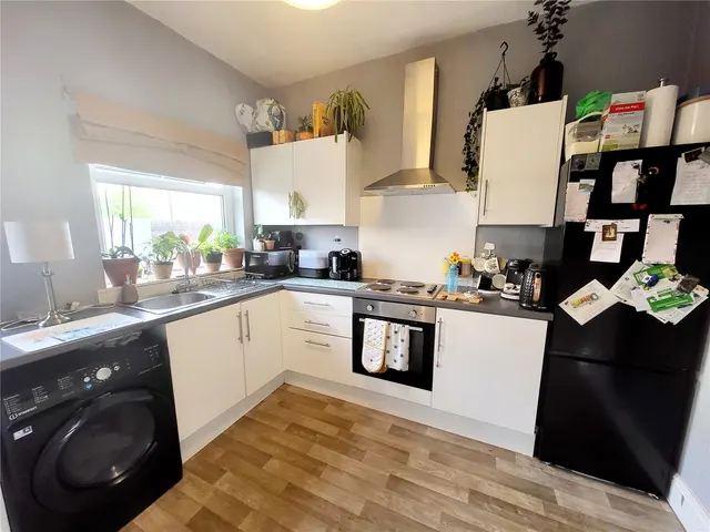 Morton Street, Heaton Norris, SK4, photo 3