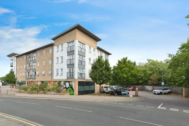 Southernhay Close, Basildon, Essex, SS14, photo 1