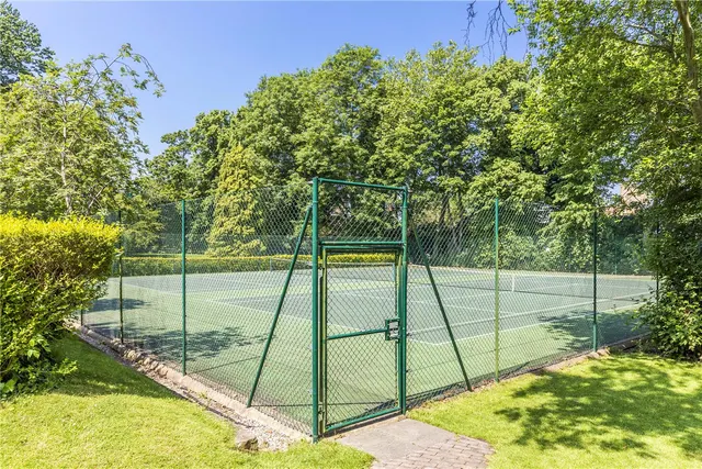 Putney Heath, London, SW15, photo 1