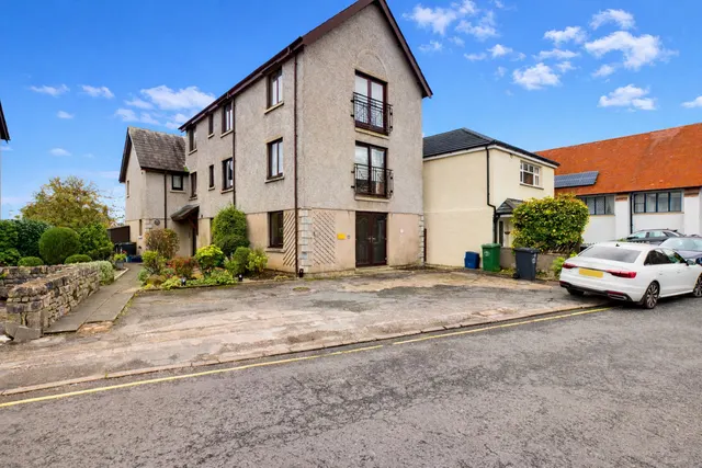 St Charles Court, Grange over Sands, LA11, photo 1