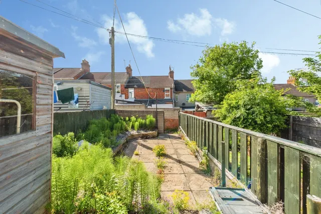 Newhall Street, Wiltshire, SN1, photo 1