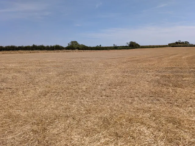 Photo 2 — Castle View Road, Easthorpe, NG13