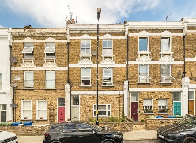 North Cross Road, East Dulwich, SE22, photo 1