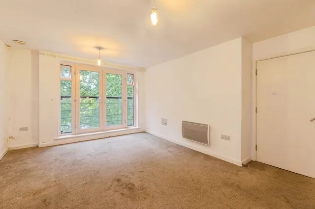 Southernhay Close, Basildon, SS14, photo 3