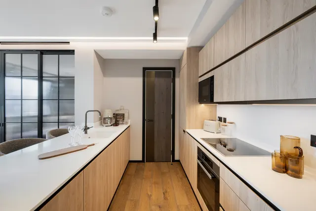 Hewett Street, London, EC2A, photo 2