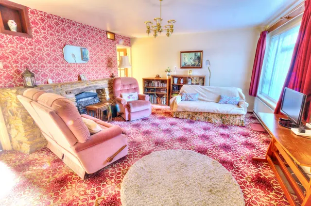Collyer Road, Stokenchurch, HP14, photo 2