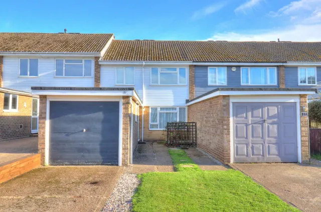 Collyer Road, Stokenchurch, HP14, photo 1