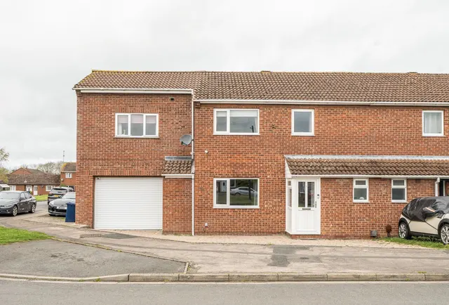 Gould Drive, Gloucestershire, Northway, GL20 8RL, photo 1